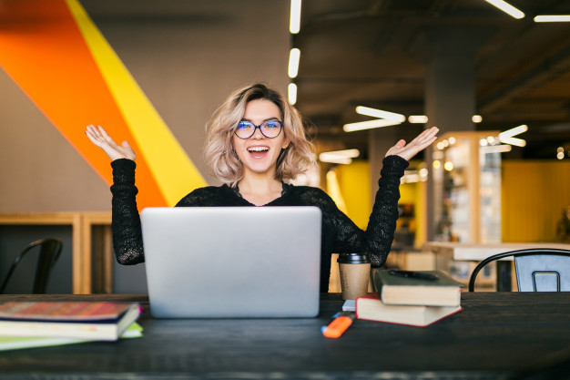 https://skillsology.ir/wp-content/uploads/2020/12/%DA%A9%D9%84%D8%A7%D8%B3-%D8%A2%D9%86%D9%84%D8%A7%DB%8C%D9%86.jpg